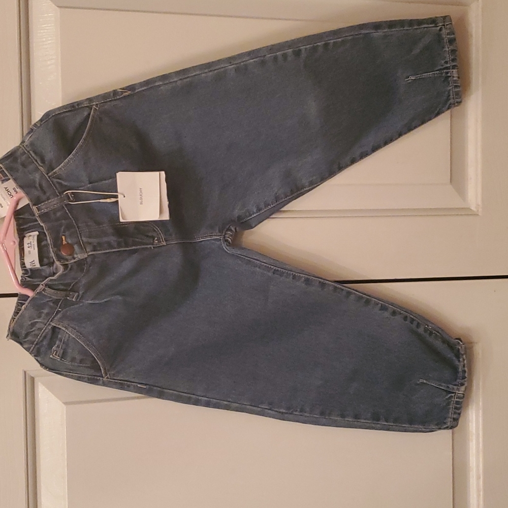 Zara Jeans girl